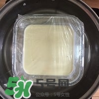 榴蓮冰皮月餅的做法？榴蓮冰皮月餅價(jià)格