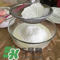 榴蓮冰皮月餅的做法？榴蓮冰皮月餅價(jià)格