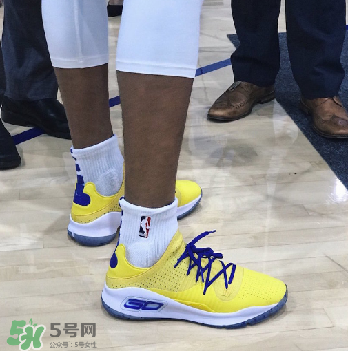 under armour curry 4 low warriors什么時候發(fā)售？