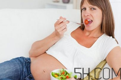 孕婦感冒鼻塞可以吃藥嗎？孕婦哪些食物不能吃？