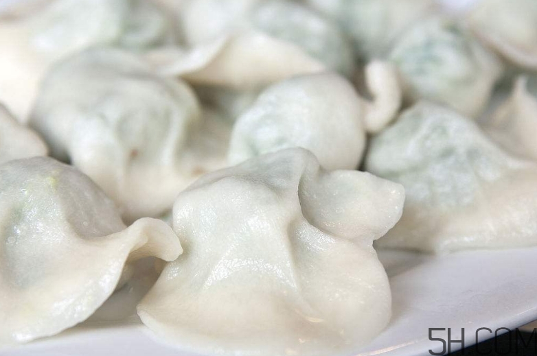 煮餃子怎么煮不破皮？煮餃子怎么看熟沒熟？