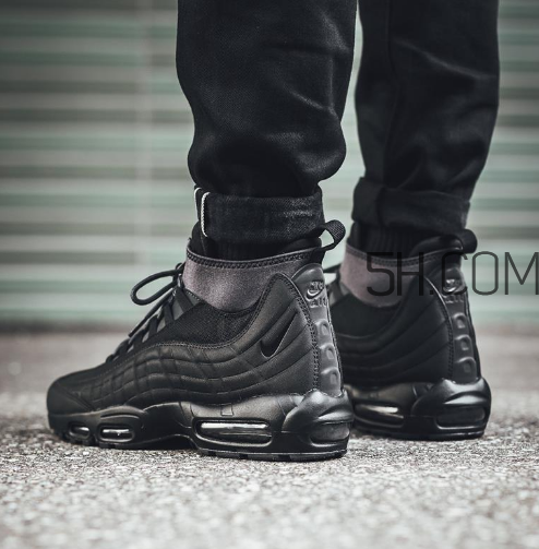 nike air max 95 triple black黑魂配色上腳效果怎么樣？