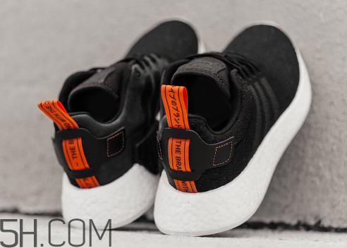 adidas nmd r2 future harvest萬圣節(jié)配色實物什么樣？