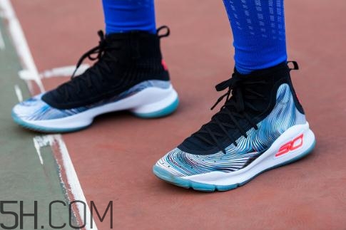 under armour curry 4實(shí)戰(zhàn)測(cè)評(píng)怎么樣？