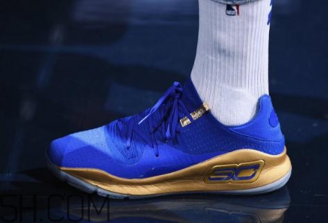 under armour curry 4 low勇士隊(duì)藍(lán)金配色會發(fā)售嗎？