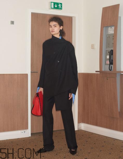 balenciaga巴黎世家2018度假系列怎么樣_好看嗎？