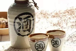 喝白酒有哪些好處？喝點(diǎn)白酒能激活腸胃