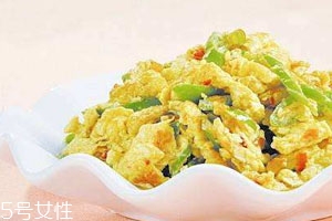 香油炒雞蛋可以治咳嗽嗎 適用于風(fēng)寒咳嗽