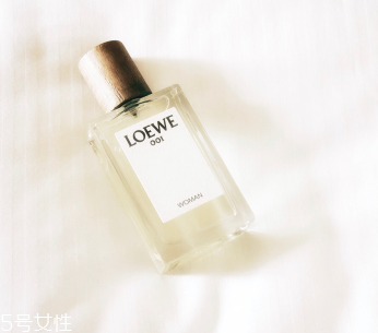 LOEWE001香水多少錢？LOEWE001香評(píng)