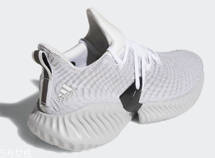 adidas alphabounce instinct什么時(shí)候發(fā)售？