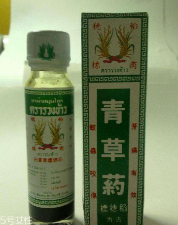 青草油可以治腳氣嗎？青草油治腳氣好用嗎？