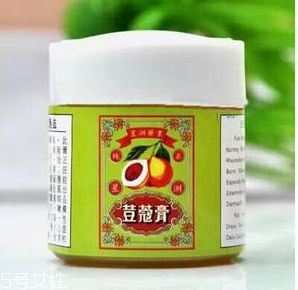 豆蔻膏過(guò)期還能涂抹嗎？過(guò)期的豆蔻膏還能用嗎？