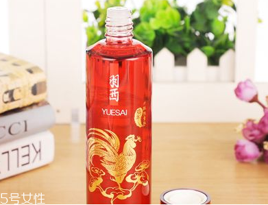 先用玻尿酸還是爽膚水 玻尿酸原液和爽膚水使用順序