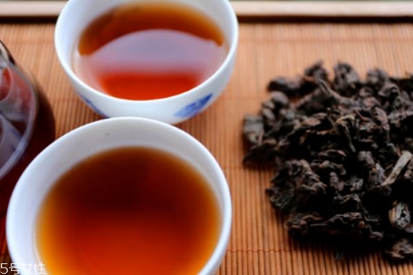 喝黑茶的好處和壞處 關(guān)于黑茶的認(rèn)識(shí)誤區(qū)