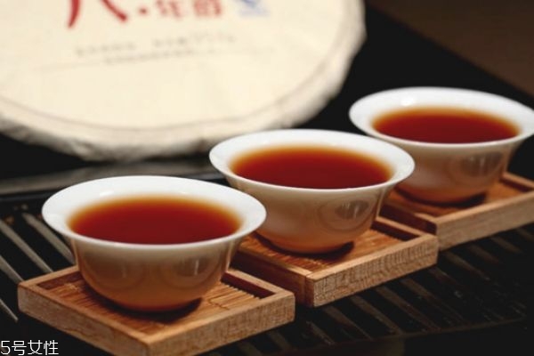 喝黑茶的好處和壞處 關(guān)于黑茶的認(rèn)識(shí)誤區(qū)