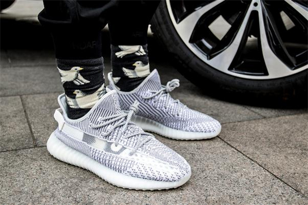 yeezy 350 static怎么預(yù)約 最全搶購(gòu)攻略