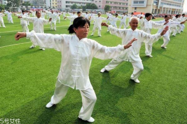 太極拳有實(shí)戰(zhàn)作用嗎？太極拳需要哪些基本功？