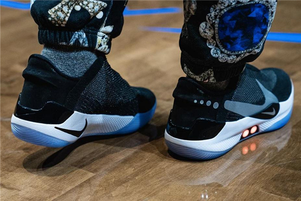 nike adapt bb開箱測(cè)評(píng) 緩震技術(shù)滿分