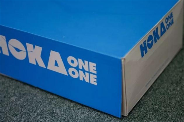 hoka one one是什么牌子 專業(yè)跑鞋品牌