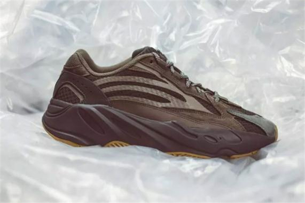 yeezy 700 v2 geode貨量 椰子700geode配色貨量詳情