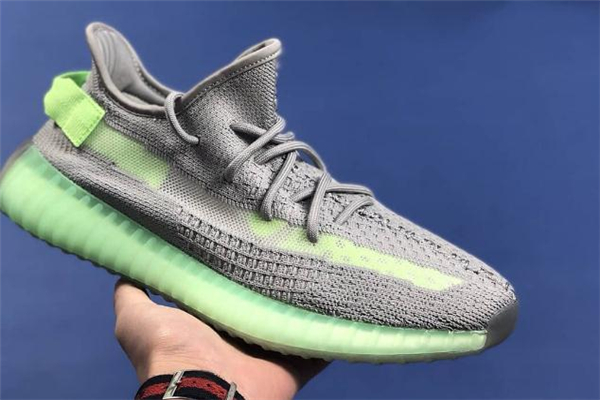 yeezy 350 true form lime實物諜照 椰子灰綠配色