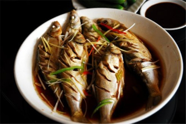 夏季應(yīng)該食什么魚(yú)類 夏季吃什么魚(yú)好