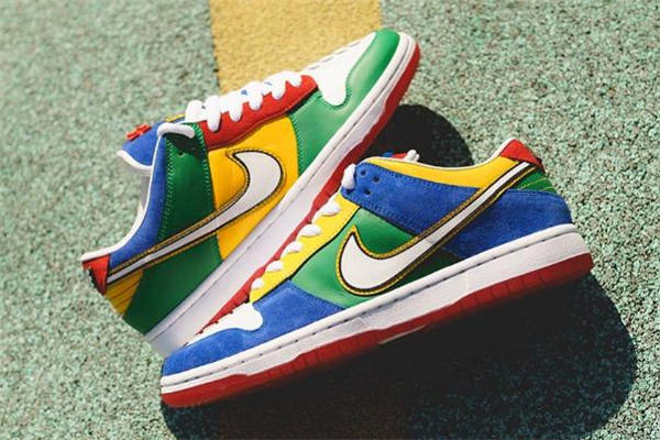 樂(lè)高聯(lián)名nike dunk sb low在哪買(mǎi)-樂(lè)高dunk sb多少錢(qián)