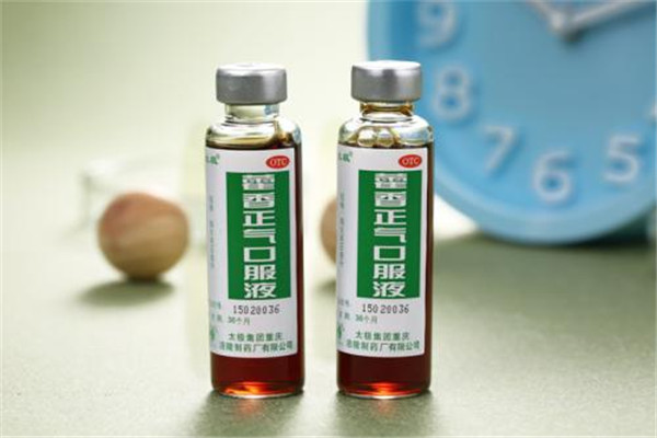 藿香正氣水泡腳有什么功效 藿香正氣水的好處