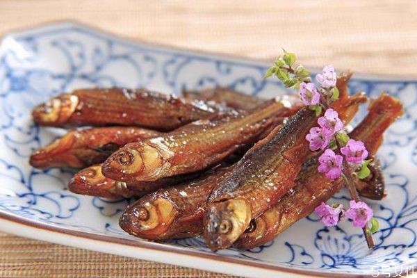 麥穗魚應該沒在挑選呢 麥穗魚怎么做好吃呢