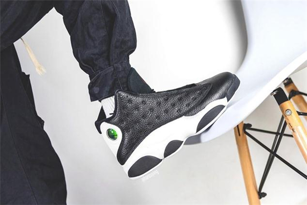 aj13反轉熊貓什么發(fā)售 2020年aj13熊貓反轉配色發(fā)售時間