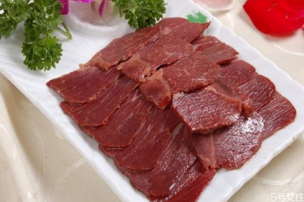 驢肉是白肉嗎 驢肉怎么做營養(yǎng)價值高呢