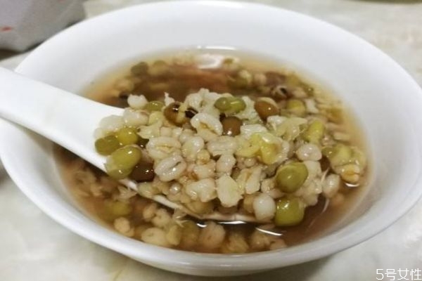 麥仁粥怎么做好喝呢 麥仁粥有什么營養(yǎng)價值呢