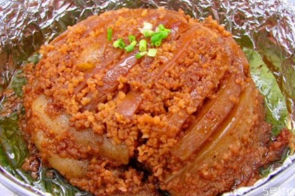 粉蒸肉有什么營養(yǎng)價(jià)值呢 粉蒸肉搭配什么更健康呢