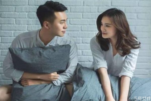 如何讓丈夫依賴你 婚姻如何提高自己的價(jià)值