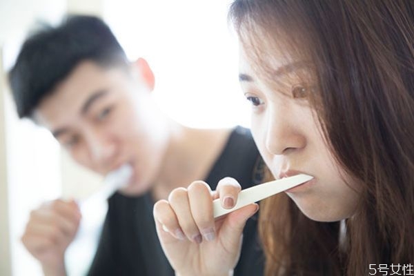 夫妻冷戰(zhàn)多久可以離婚 這4種表現(xiàn)離婚就不遠了