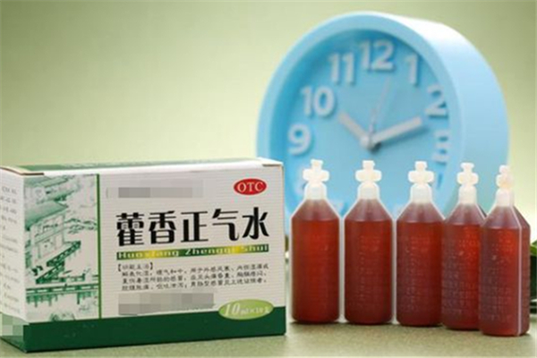 藿香正氣水能去除體內(nèi)的濕氣嗎 藿香正氣水的作用和功效