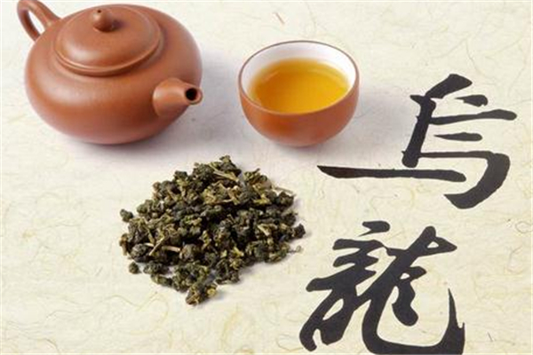 烏龍茶是熱性還是涼性 烏龍茶喝了會(huì)上火嗎