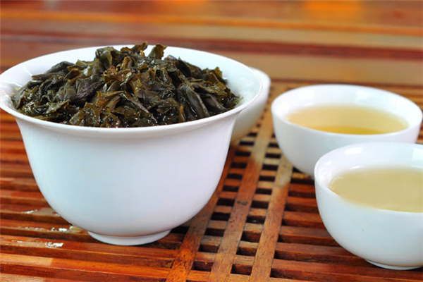 烏龍茶會(huì)導(dǎo)致便秘嗎 烏龍茶對(duì)胃好不好